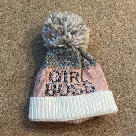 3 pack of girls winter hats - Picture 2 of 4